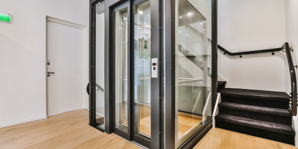 Proyectos de Arquitectura en Terrassa · Proyectos de Ascensores